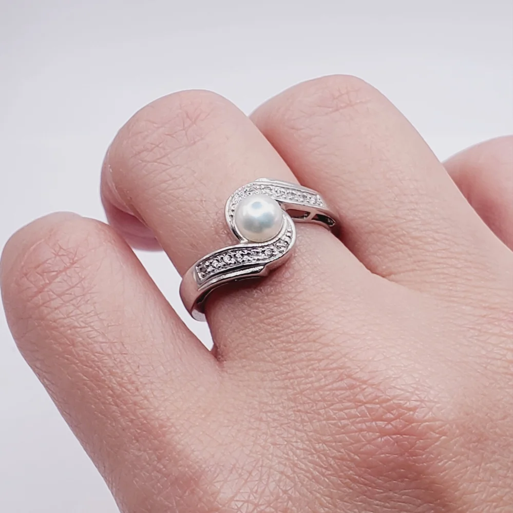 Cultured White Pearl & Diamond Simulants 925 Sterling Silver Bypass Ring